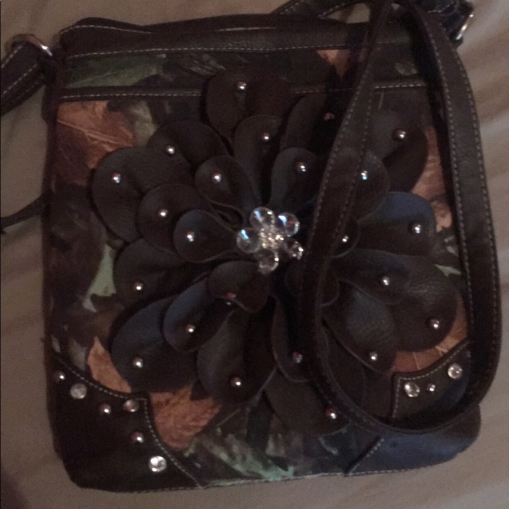 Camo purse